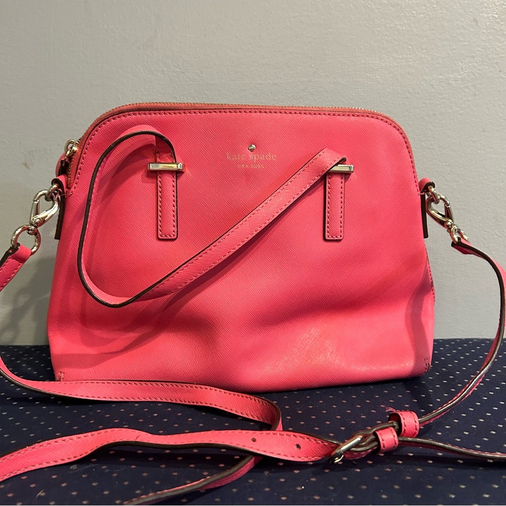 Kate Spade Large Leather Handbag with adjustable strap Pink
